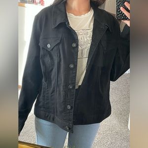 Size PXL black denim jacket